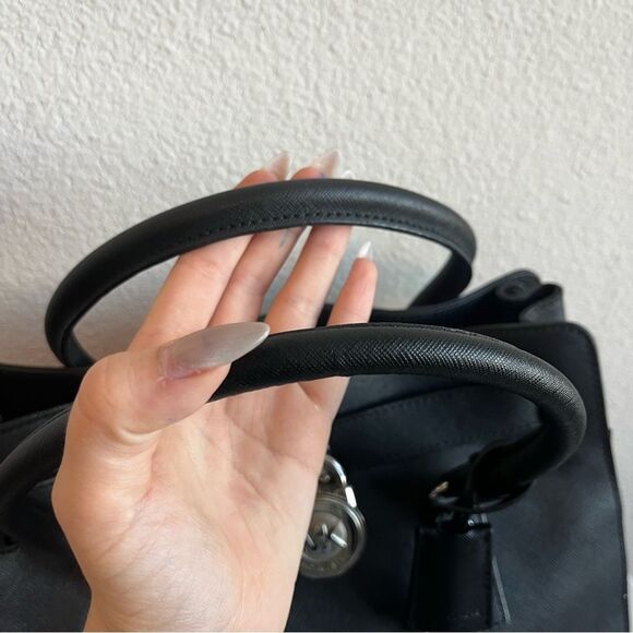 MICHAEL KORS Black Leather Hamilton Jet Set Selma Raven Satchel Tote Handbag - Picture 2 of 11